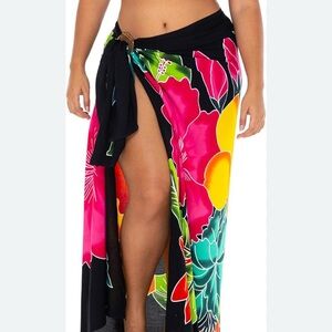 Hibiscus Sarong Pareo